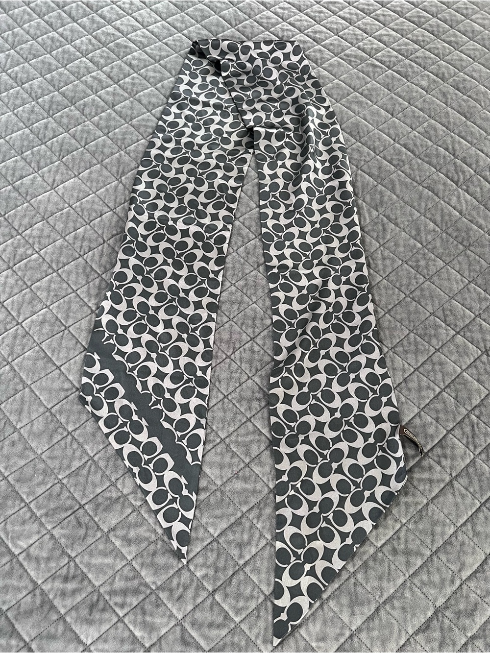 Coach Large Head Band Silk Scarf Wrap Monogram Navy Blue Purse Bow T